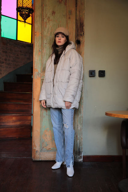 Kapitone Kumaş Fermuarlı Oversize Salaş Kadın Mont