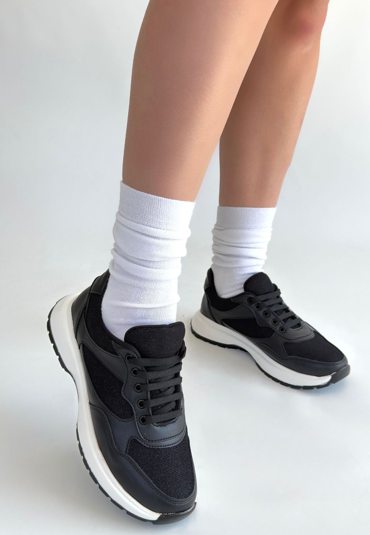 Slar Siyah Cilt Bağcıklı Spor Ayakkabı