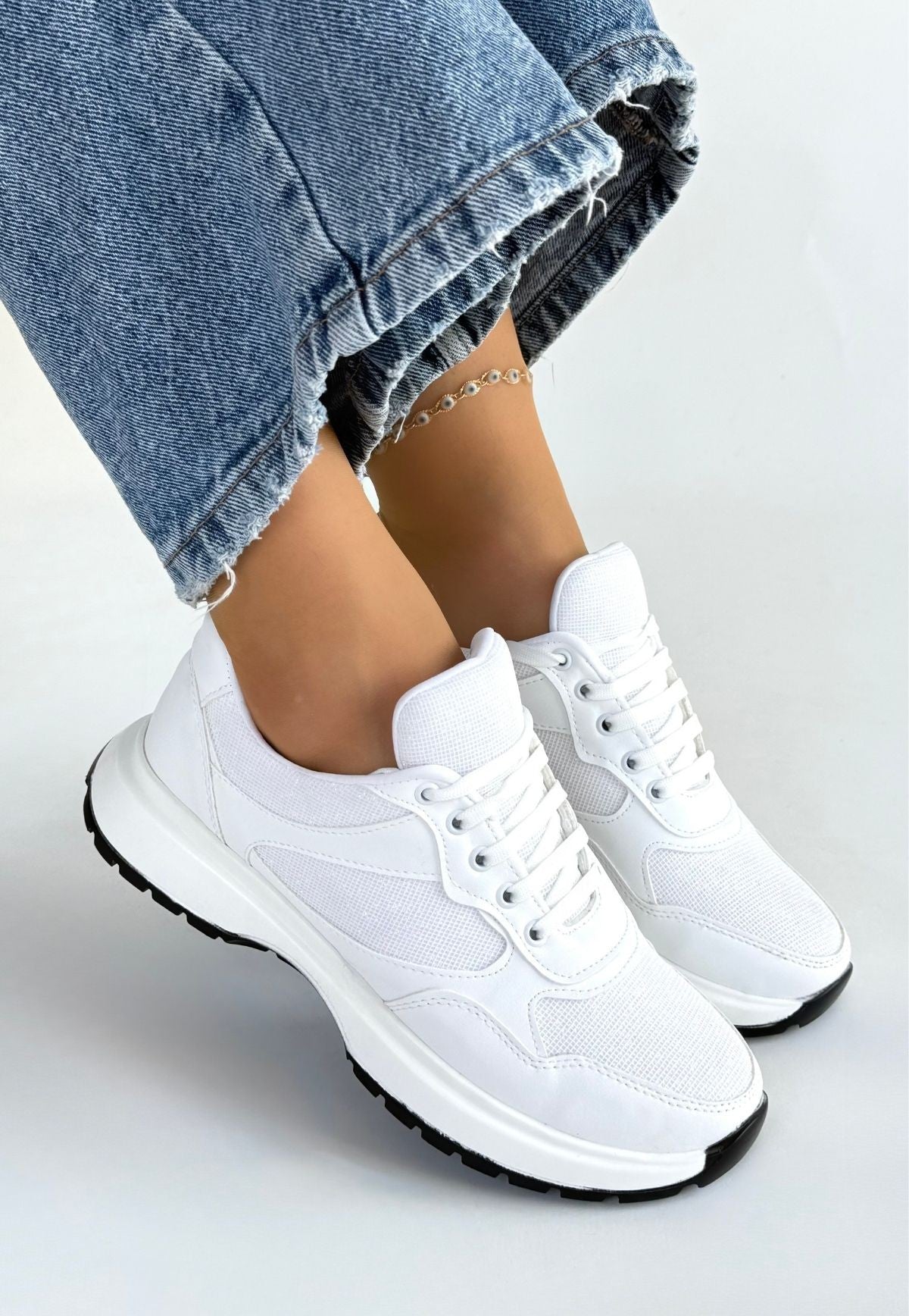 Slar Beyaz Cilt Bağcıklı Spor Ayakkabı